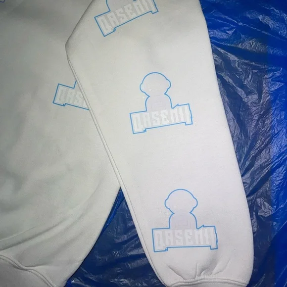 Qasemii Solo Pilot Pluto Sweater Long Sleeves
